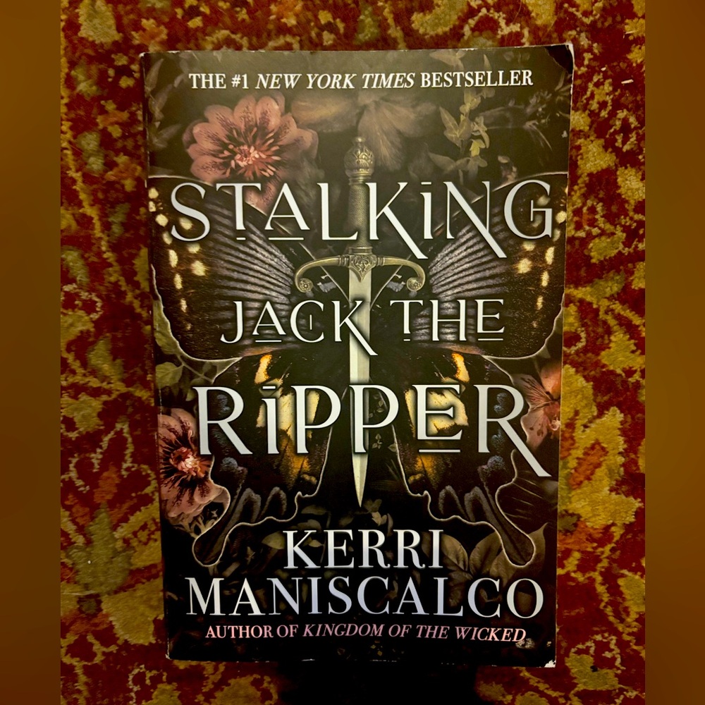 Stalking Jack the Ripper Book by Kerri Maniscalco